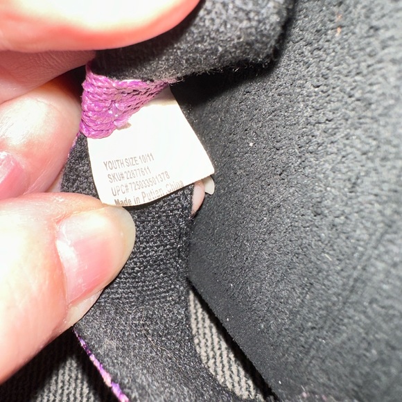 Girls Everest Flip Flops - Picture 11 of 12